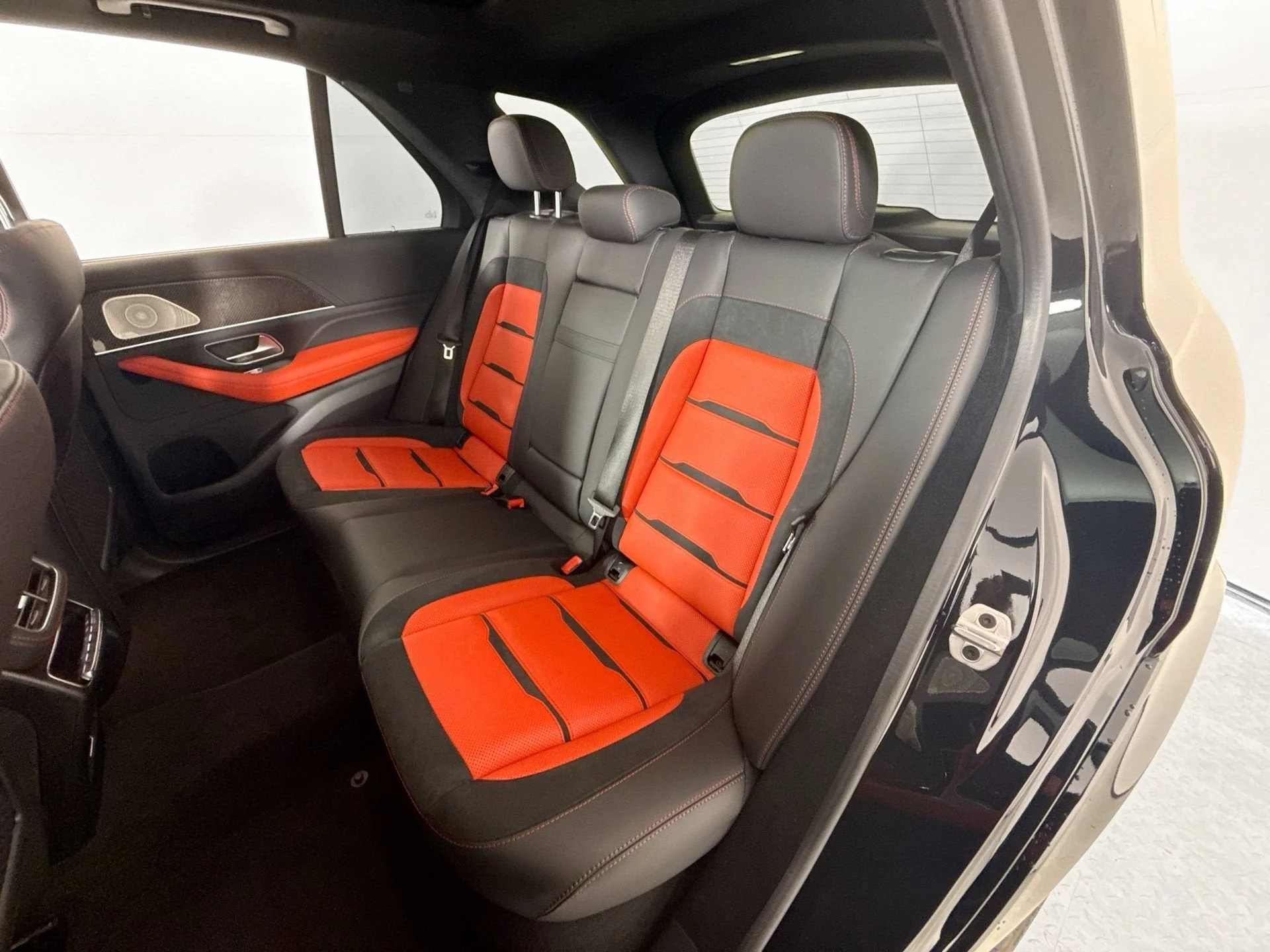Used 2024 Obsidian Black Metallic Mercedes-Benz GLE 63 S AMG® image 19