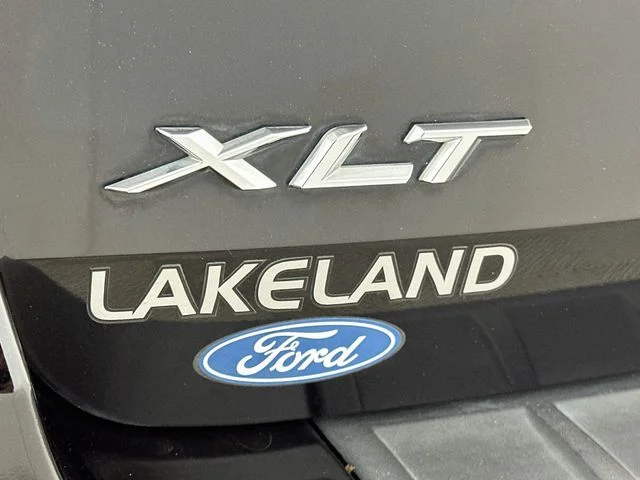 Certified Pre-Owned 2022 Ford Explorer XLT