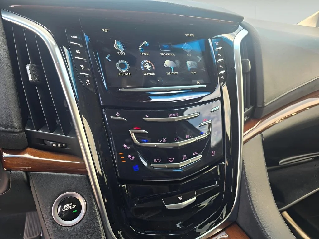 Used 2019 Radiant Silver Metallic Cadillac Luxury image 20