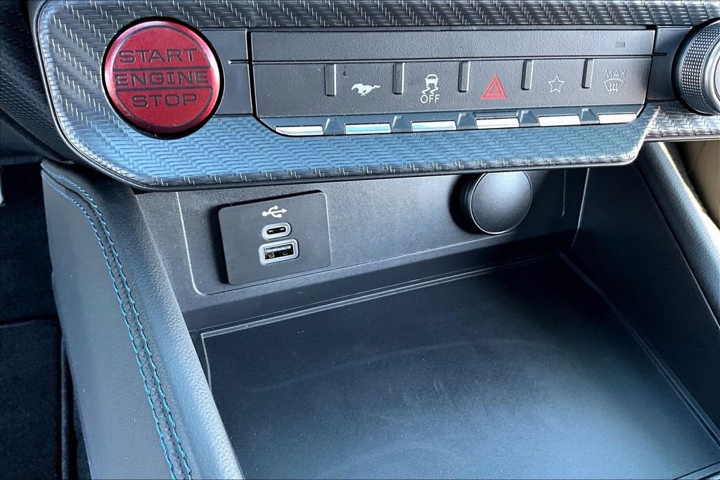 2025 Ford Mustang Dark Horse - Photo 21