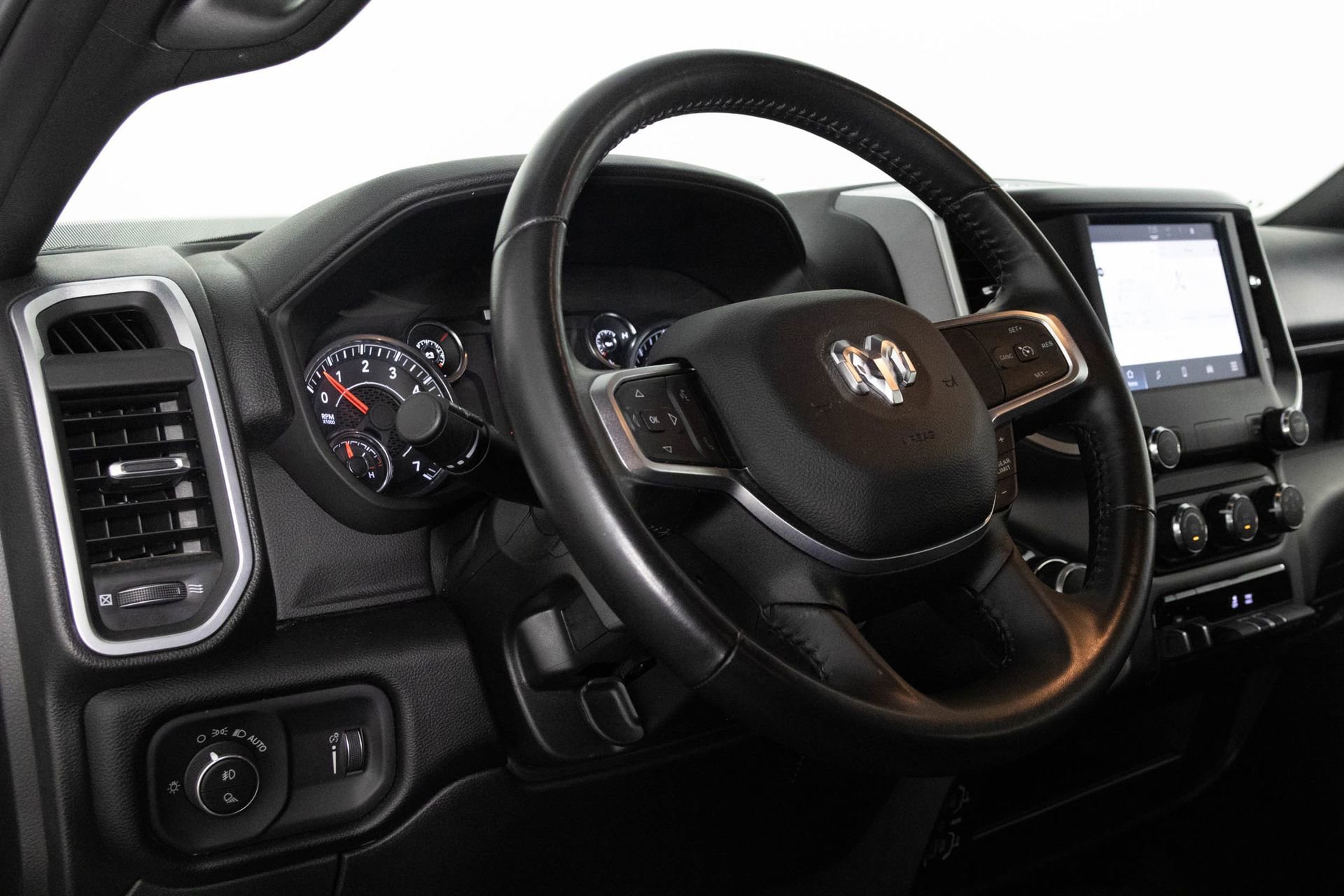 2024 RAM 2500 - Image 29