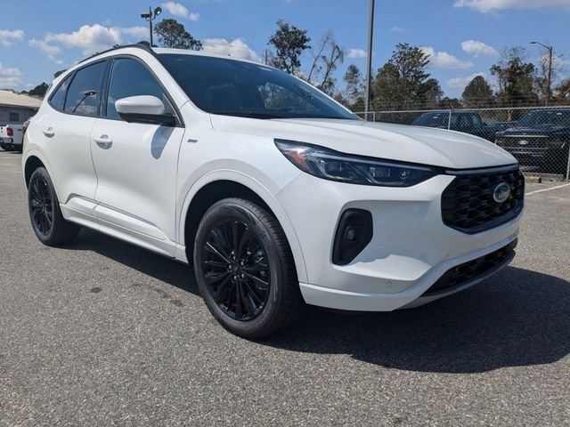 Used 2024 White Metallic Ford ST-Line Elite image 8