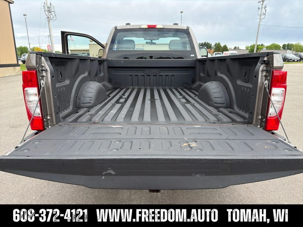 Used 2021 Stone Gray Metallic Ford XL image 21