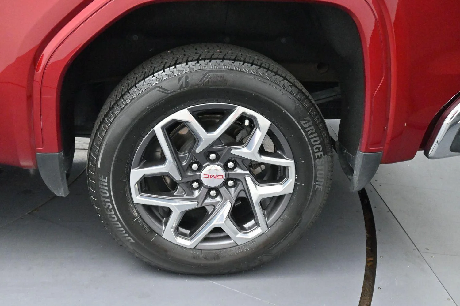 Used 2023 Volcanic Red Tintcoat GMC SLT image 37