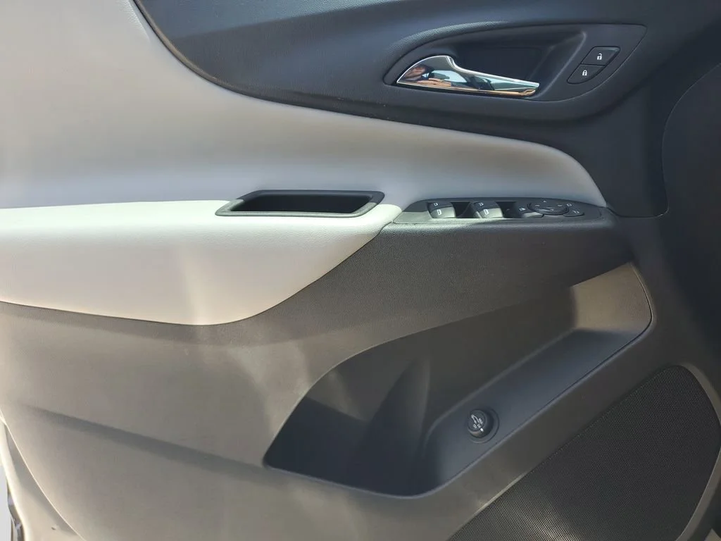 Used 2021 NIGHTFALL GRAY METALLIC Chevrolet LT image 18