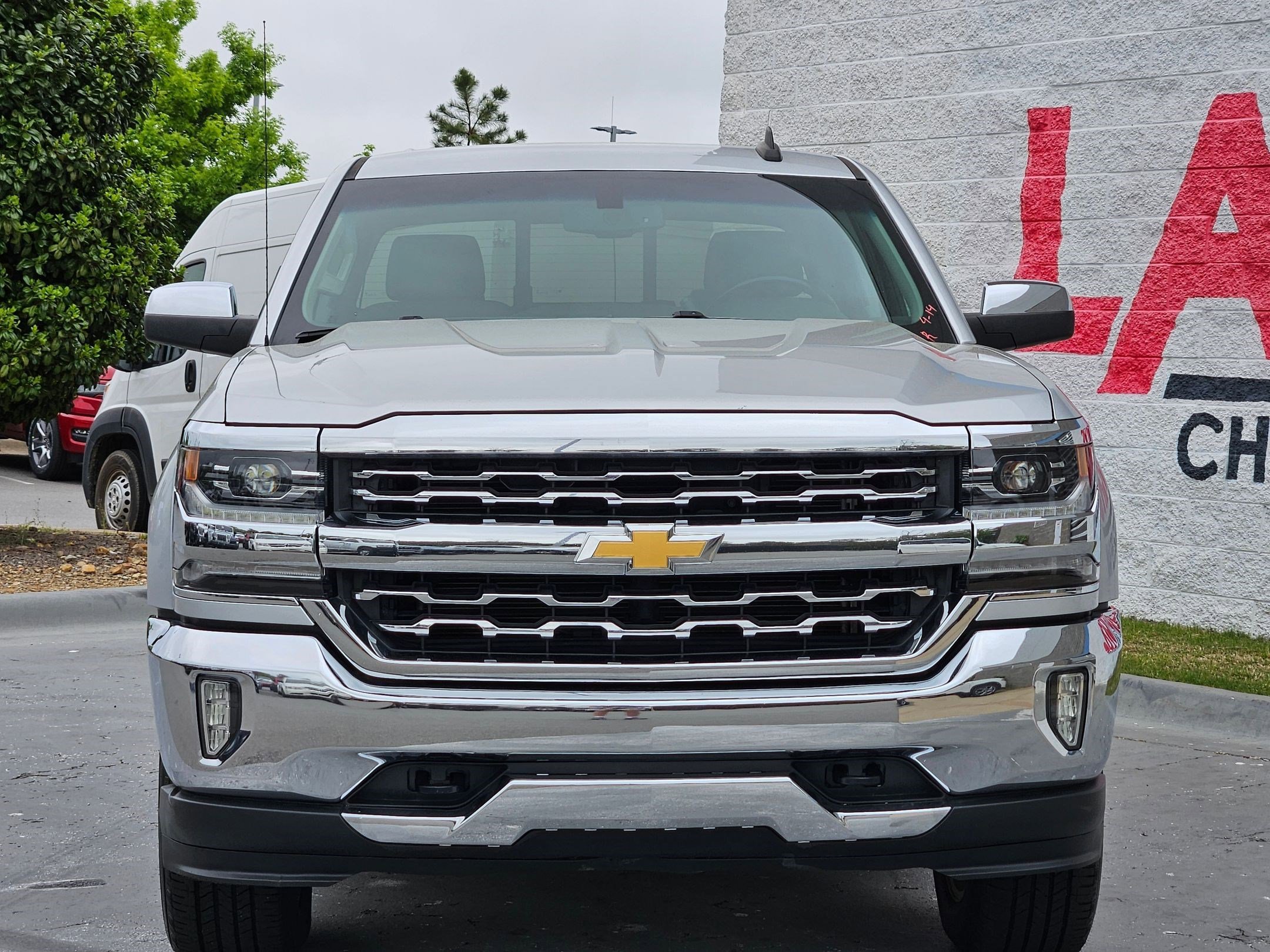 Used 2018 Chevrolet Silverado 1500 LTZ with VIN 3GCUKSEC7JG271337 for sale in Little Rock