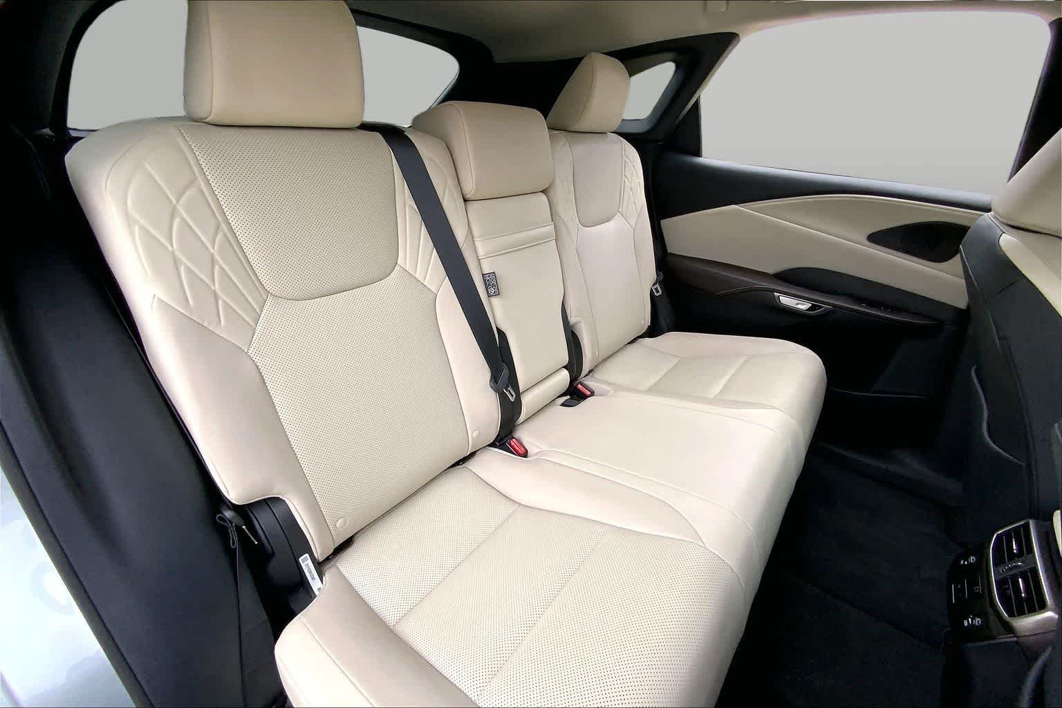 Used 2024 Iridium Lexus  image 19