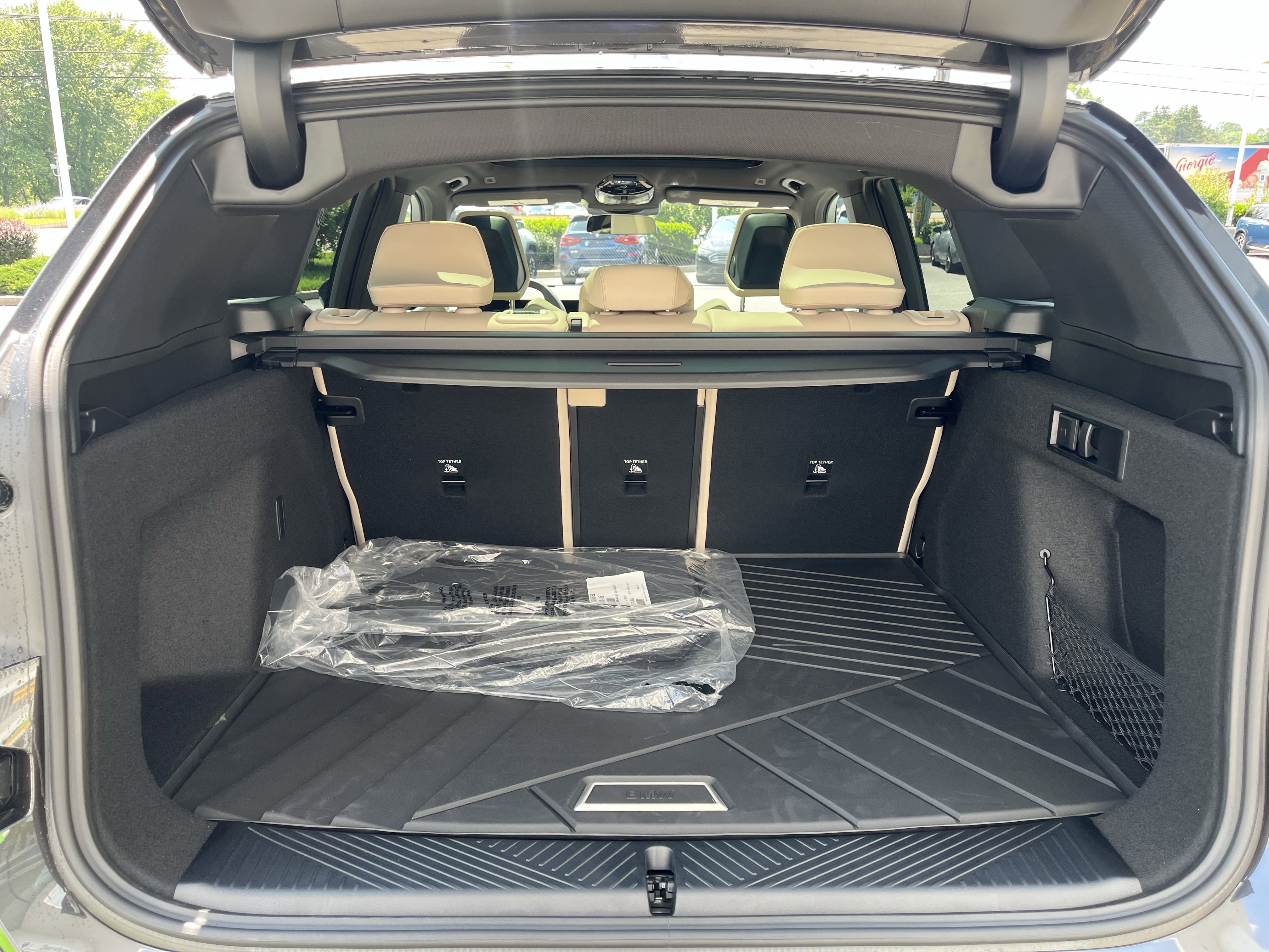 2025 BMW X3 30 - Photo 8