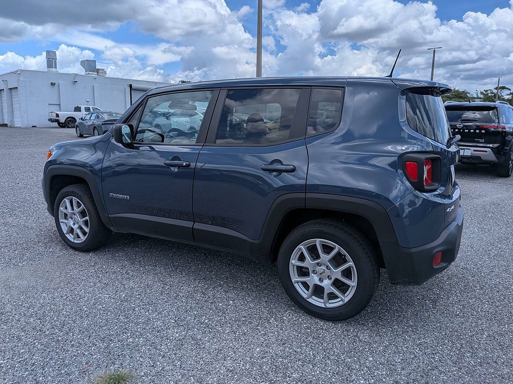 2023 Jeep Renegade Latitude - Photo 5