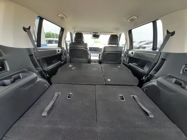 Used 2024 Green Hyundai SEL image 55