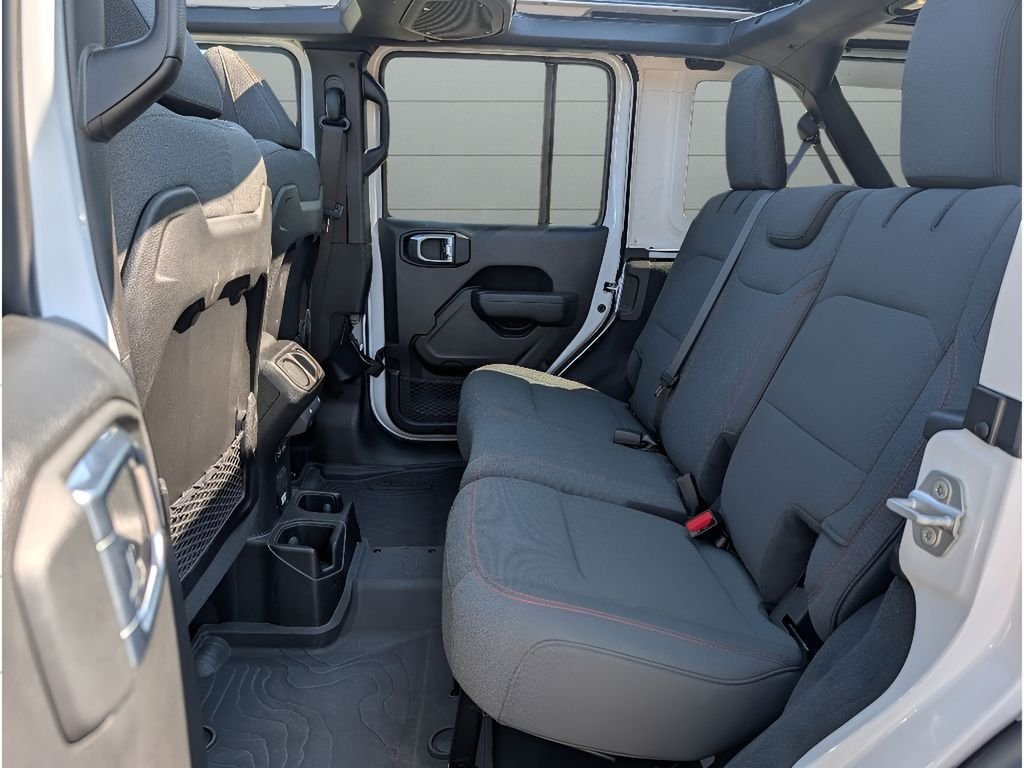 Used 2026 Bright White Clearcoat Jeep Rubicon w/Sky One-Touch image 28