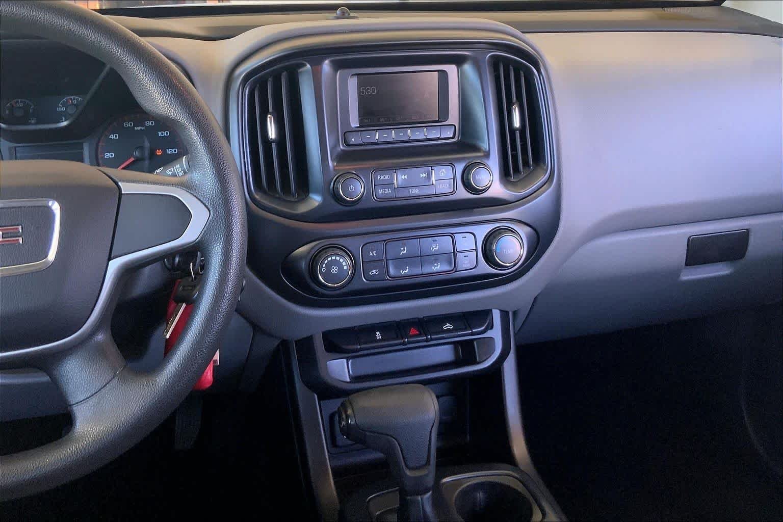 Used 2016 Summit White GMC 2WD image 7