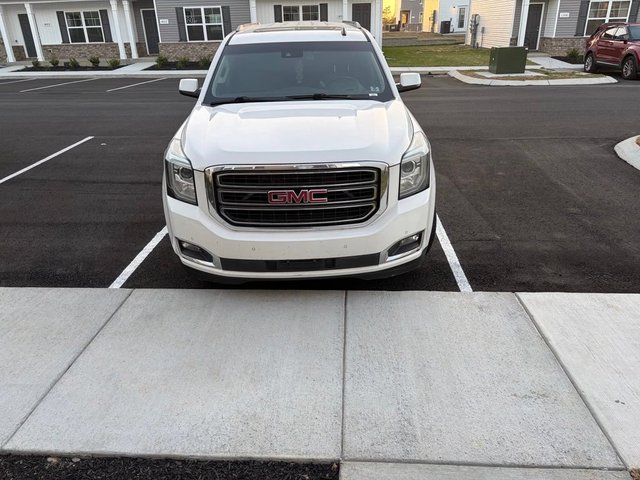 Pre-Owned 2015 GMC Yukon XL SLT