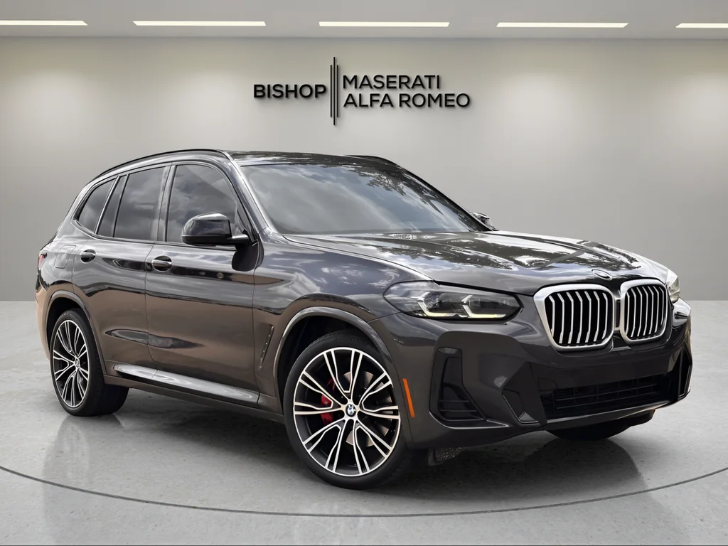 2022 BMW X3 sDrive30i's photo