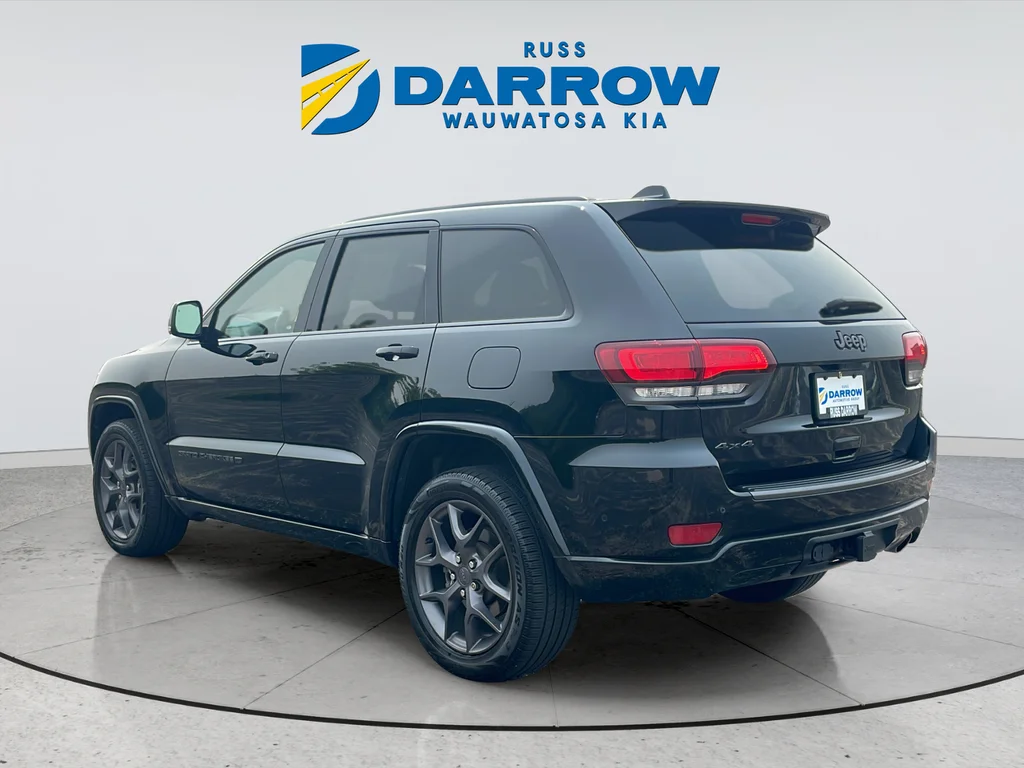 Used 2021 Black Jeep Limited image 3
