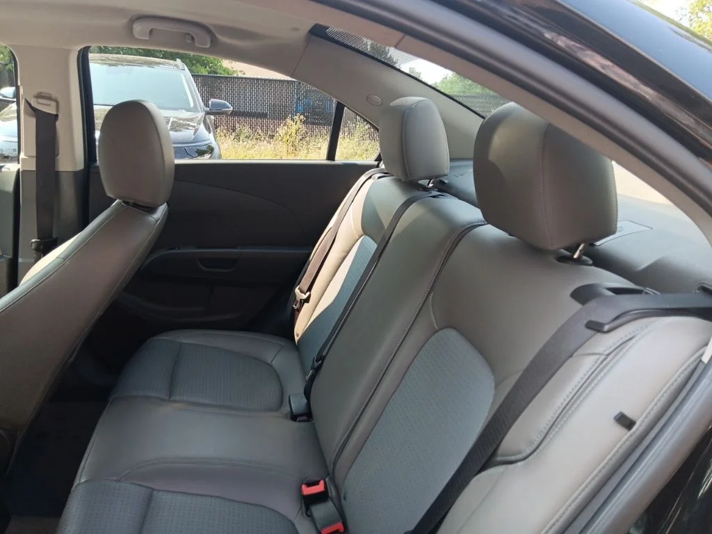 Used 2017 Mosaic Black Metallic Chevrolet Premier image 30