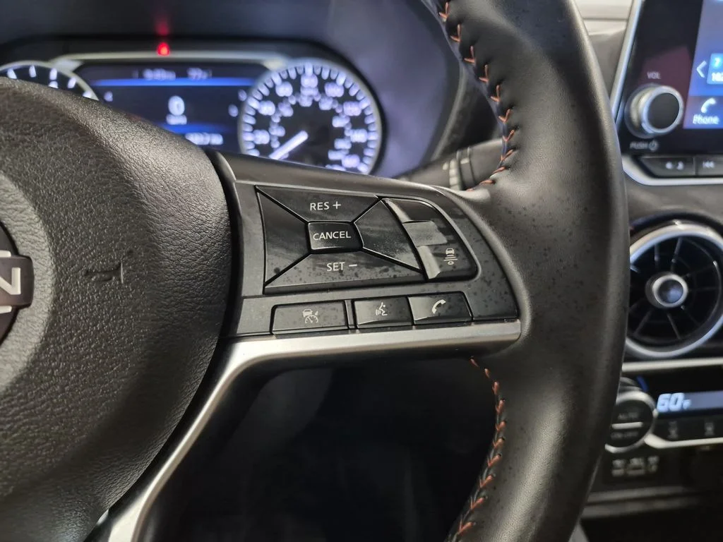 Used 2025 2t Gry Blk Roof Nissan SR image 24