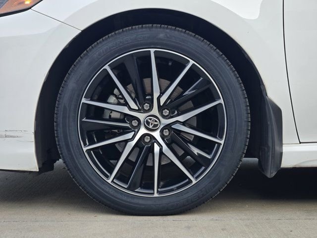 Used 2021 White Toyota SE image 11