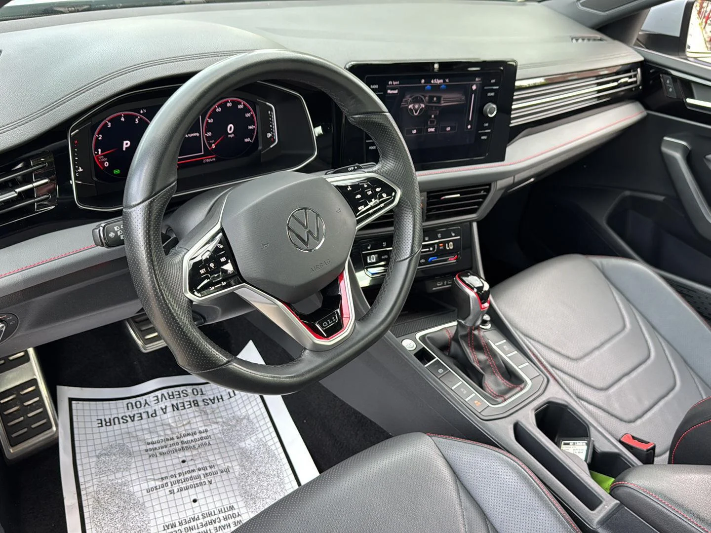 2025 Volkswagen Jetta GLI Autobahn - Photo 13