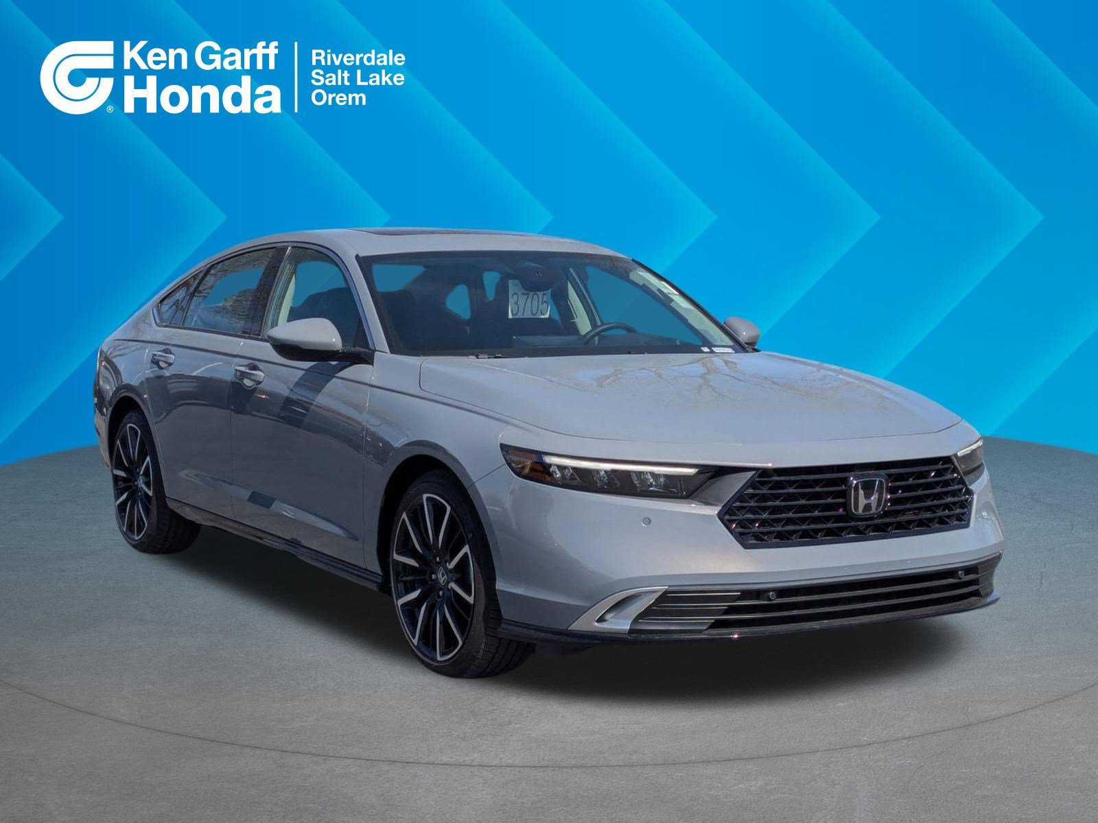 New 2026 Urban Gray Pearl Honda Touring image 1