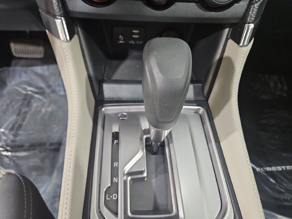 Certified Used 2024 White Subaru Premium image 19