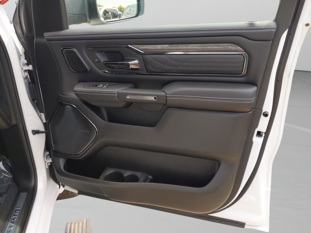 2026 RAM 1500 Limited - Photo 34