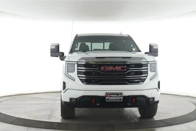 Used 2023 White GMC AT4 image 12