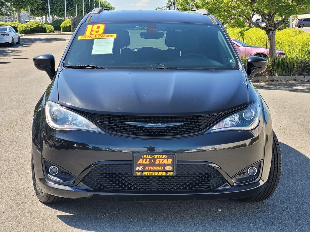 Used 2019 Chrysler Pacifica Touring Plus with VIN 2C4RC1FG1KR532150 for sale in Pittsburg, CA