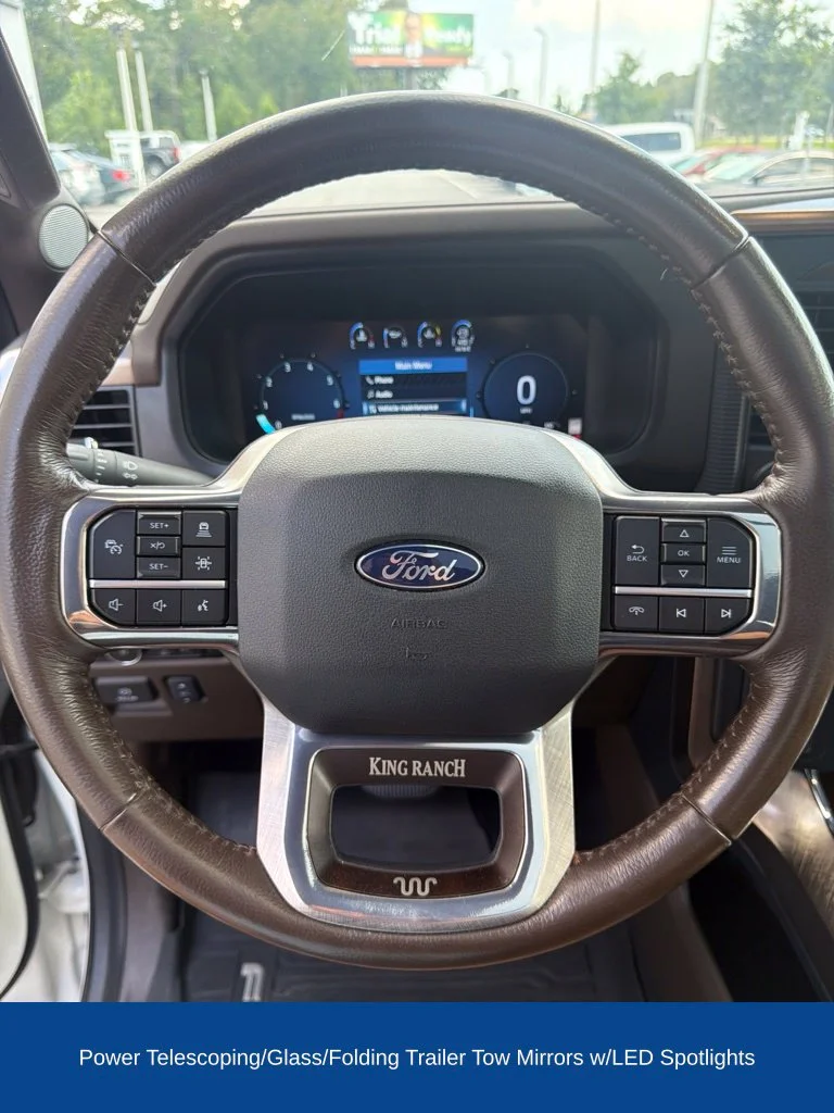 Used 2025 Star White Ford King Ranch image 13