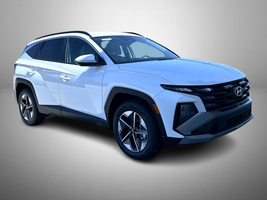 New 2026 White Hyundai SEL image 3