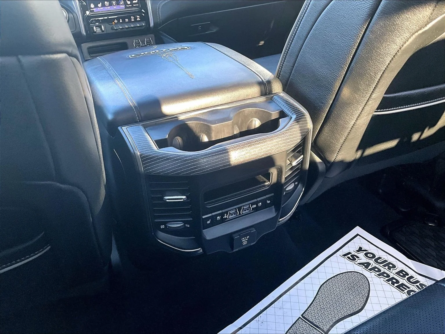 Used 2020 Off-white Ram Limited image 34