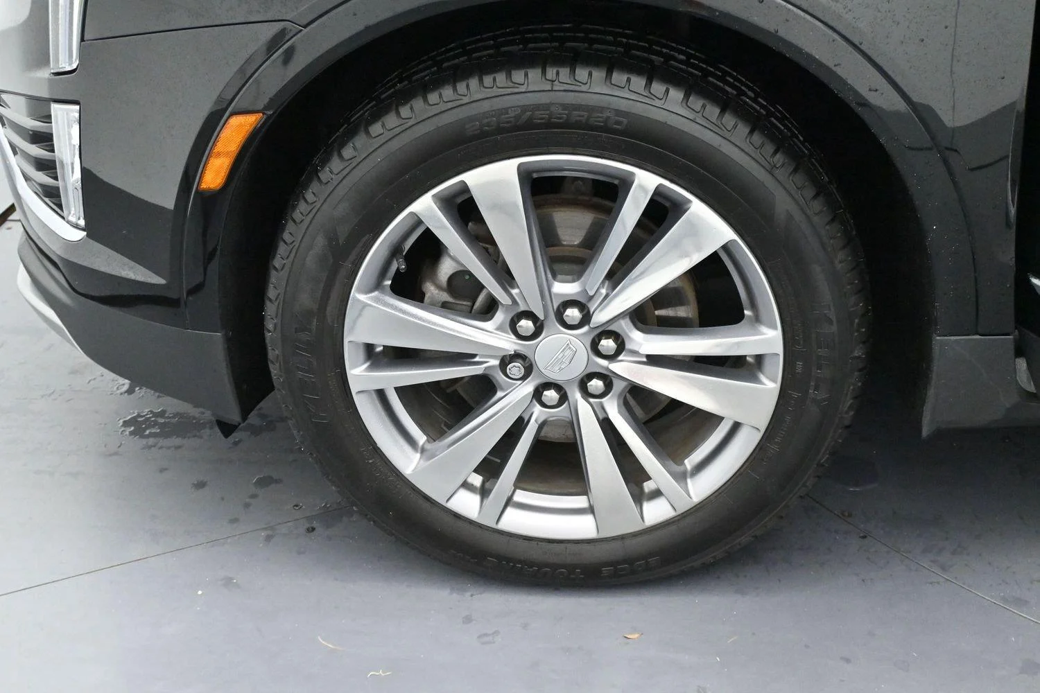 Used 2024 Stellar Black Metallic Cadillac Premium Luxury image 41