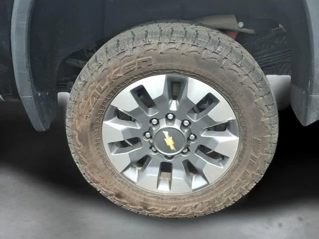 Used 2024 Black Chevrolet LTZ image 29