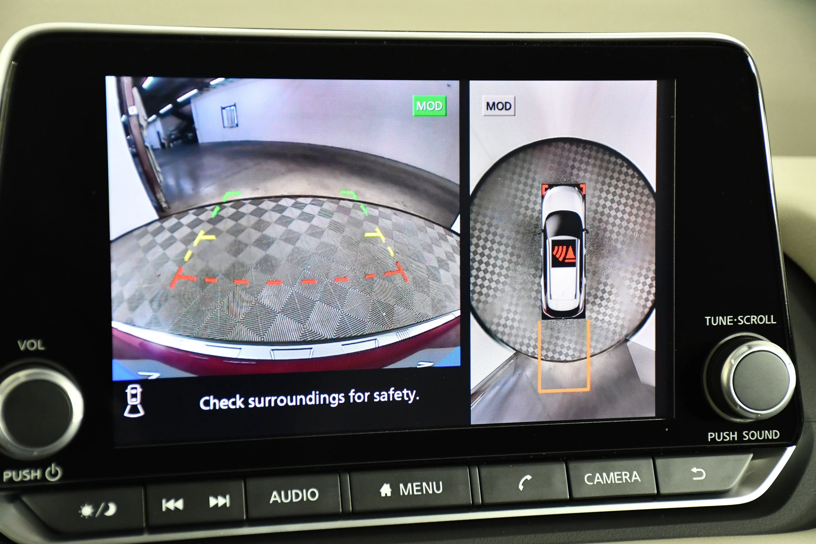 Used 2023 Scarlet Ember Tintcoat Nissan SL image 27