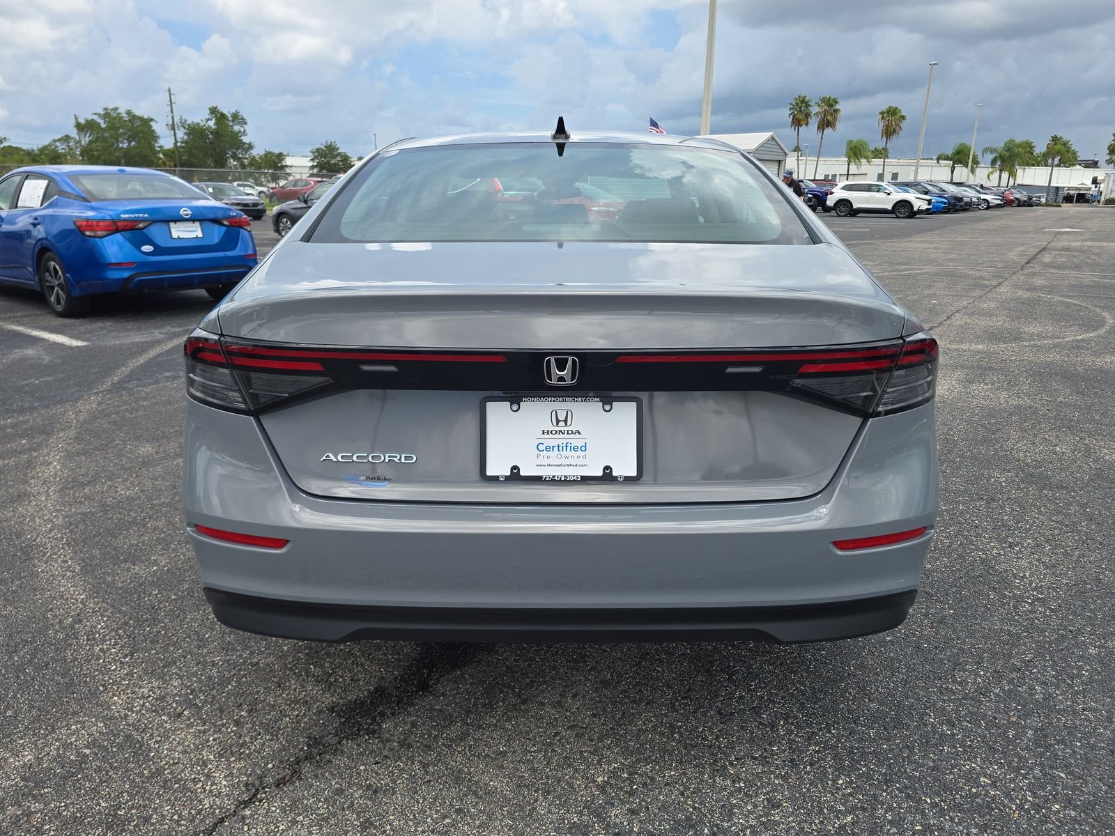 2025 Honda Accord SE - Photo 5