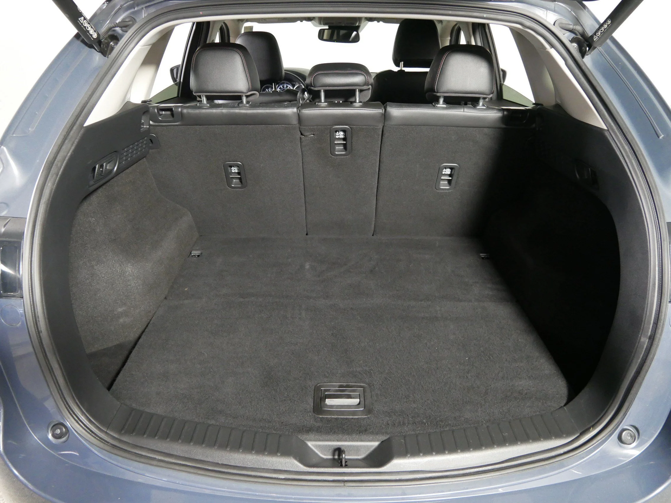 Used 2025 Polymetal Gray Metallic Mazda 2.5 S Carbon Edition image 18