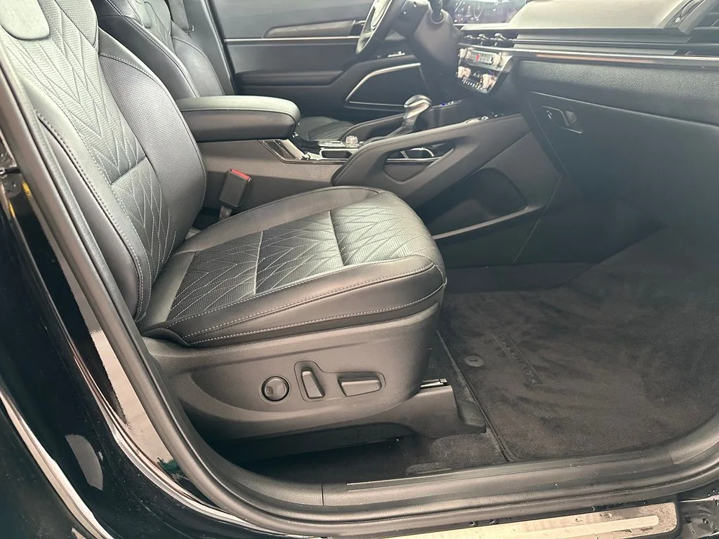 Used 2024 Black Kia SX-Prestige X-Line image 41