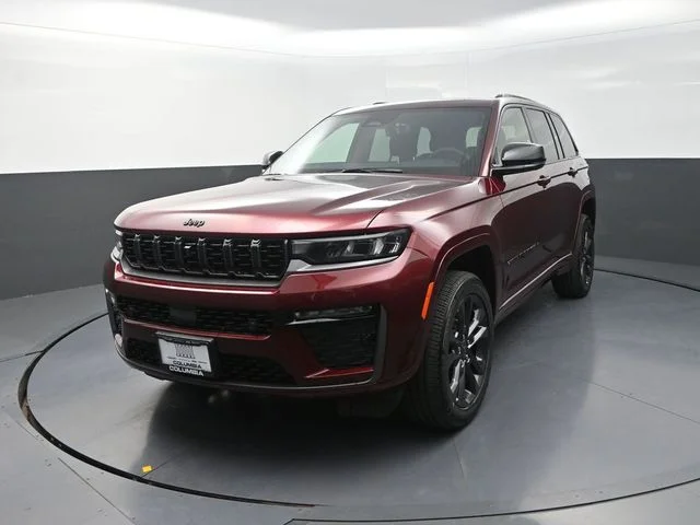 New 2026 Velvet Red Pearl-Coat Exterior Paint Jeep Limited Reserve image 5