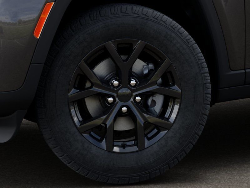 New 2026 Baltic Gray Metallic Clear-Coat Exterior Paint Jeep Altitude image 8