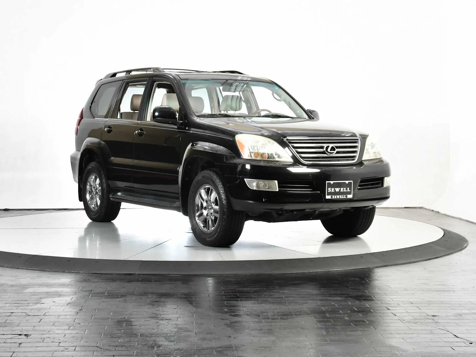 Used 2007 Black Onyx Lexus  image 9