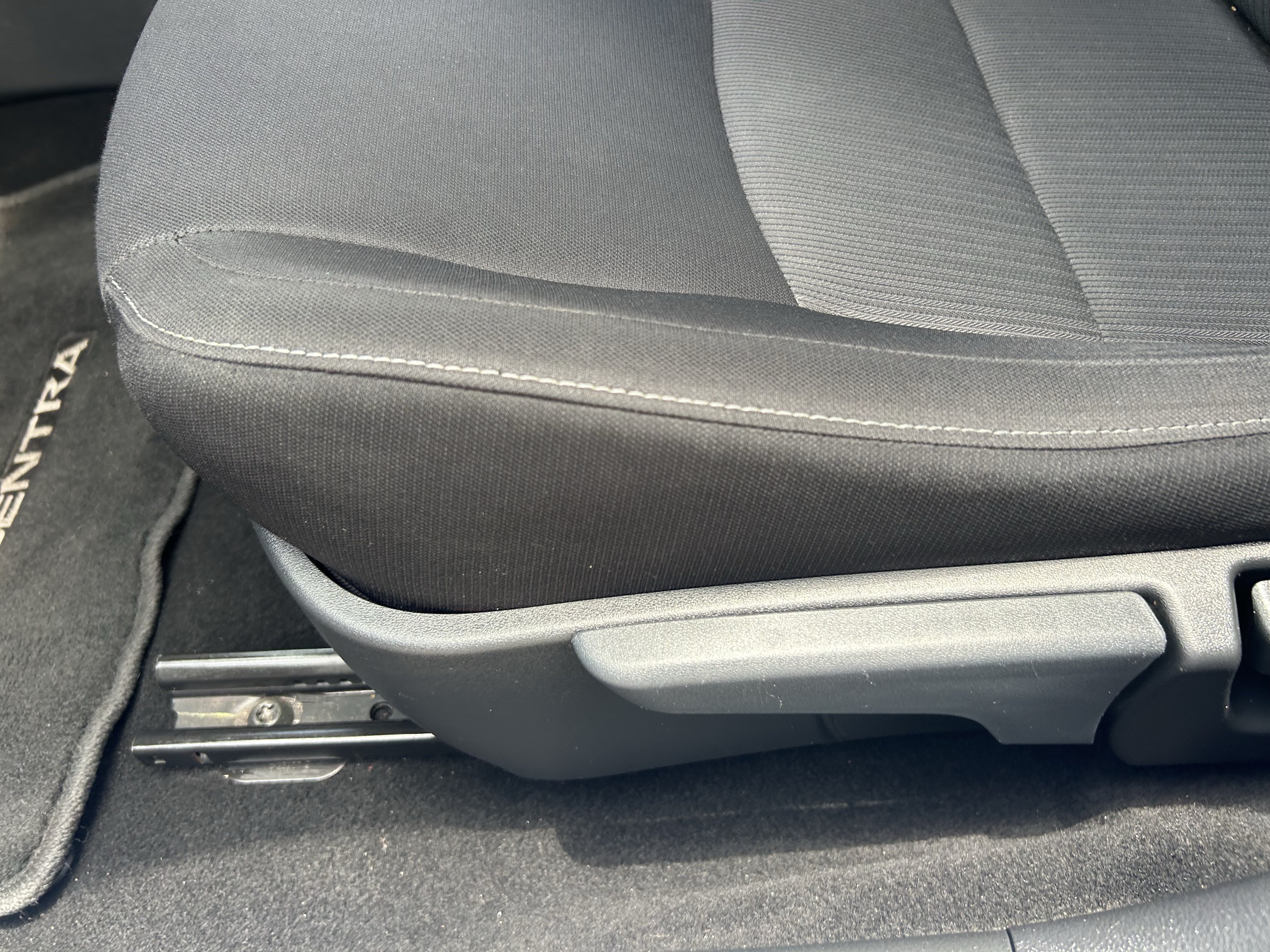 2024 Nissan Sentra SV - Photo 27