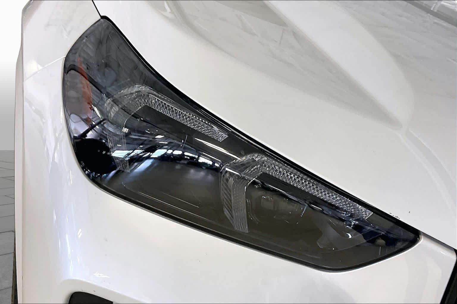 Certified Used 2025 Mineral White Metallic BMW xDrive28i image 25