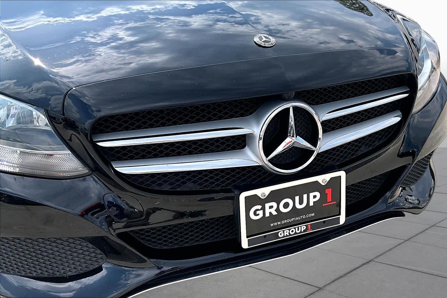 Used 2018 BLACK Mercedes-Benz C 300 image 30