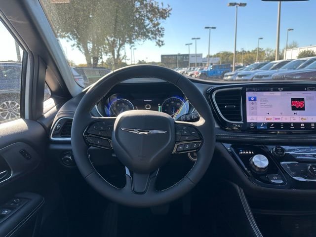 2026 Chrysler Pacifica Limited - Photo 20