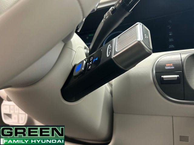 New 2026 Black Hyundai SEL image 23
