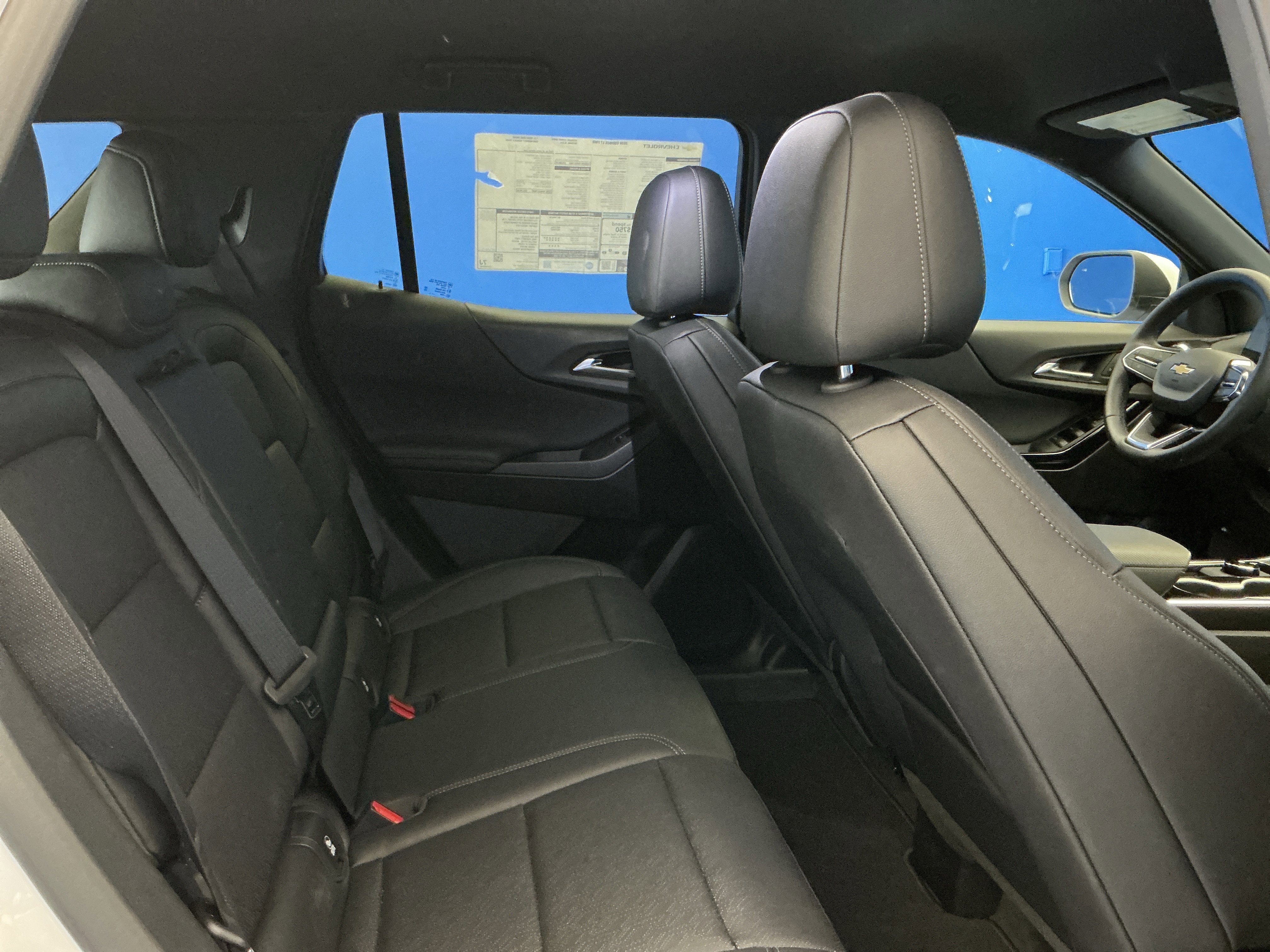 2026 Chevrolet Equinox LT - Photo 25