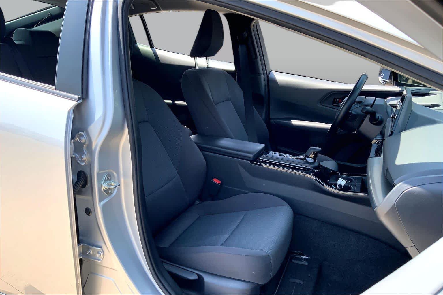 Pre-Owned 2024 Toyota Prius LE