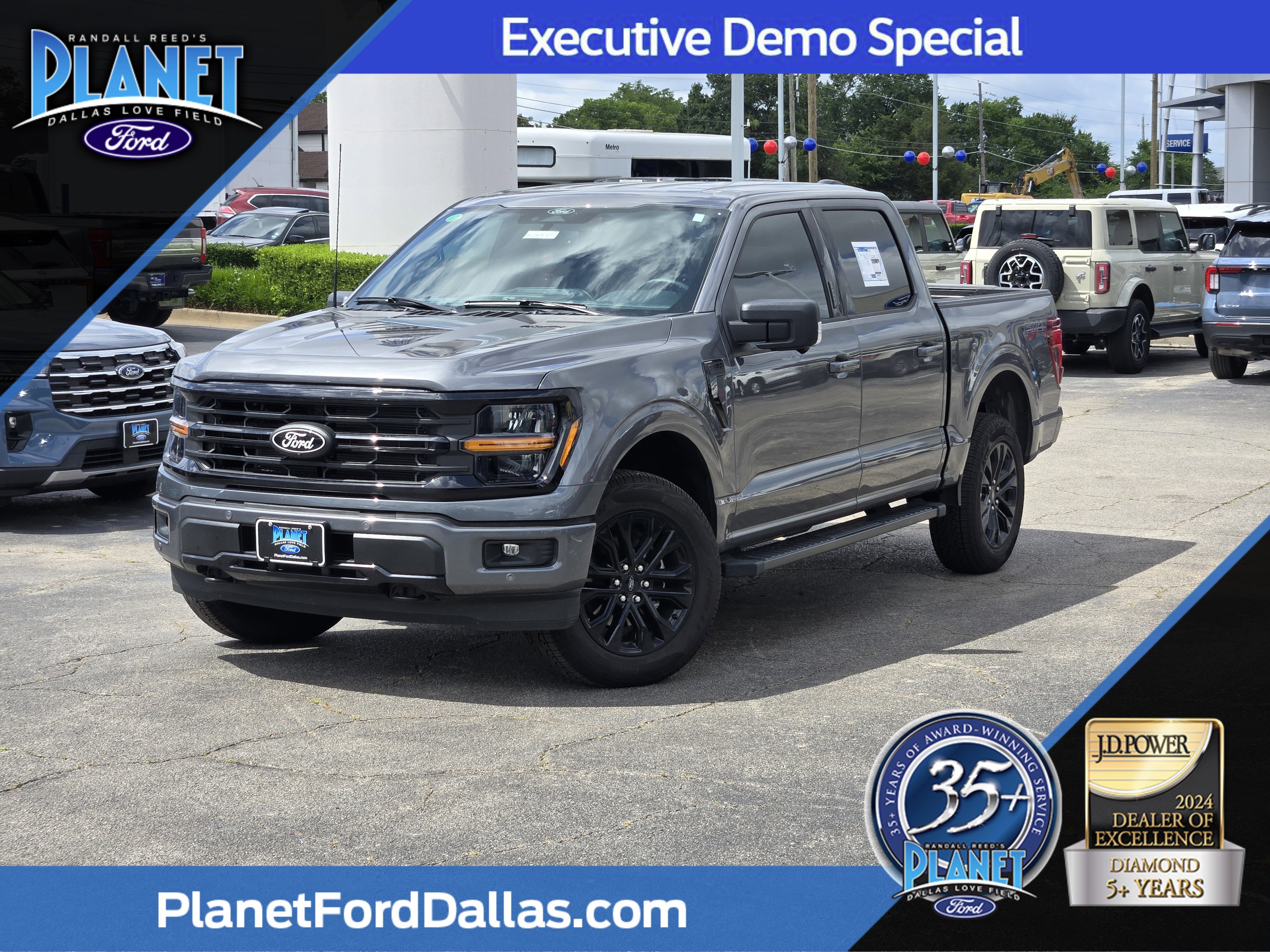 New 2026 Carbonized Gray Metallic Ford XLT image 1