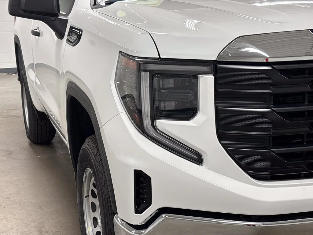 2026 GMC Sierra 1500 Pro - Photo 4