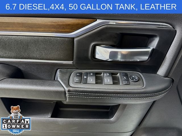 Used 2022 White Ram Laramie image 17